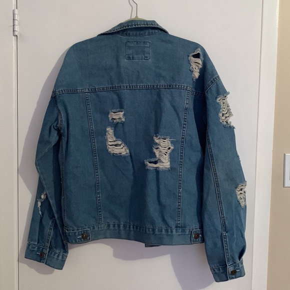 [M] 🧥F21 distressed jean jacket - Picture 5 of 7